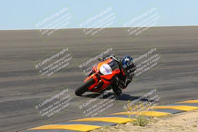 media/Apr-09-2023-SoCal Trackdays (Sun) [[333f347954]]/Bowl Set 1 (1025am)/